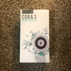Brand New in Box Facial Spinbrush Cleanser